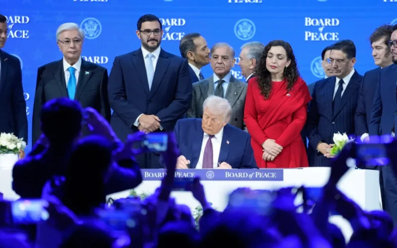 Trump: Board of Peace Reaches Deal to Disarm Hamas in Gaza