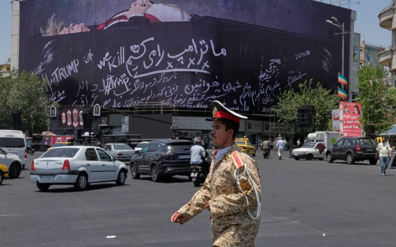 Iran Vows Mideast Energy Export Halt After US Blockade Reinstated
