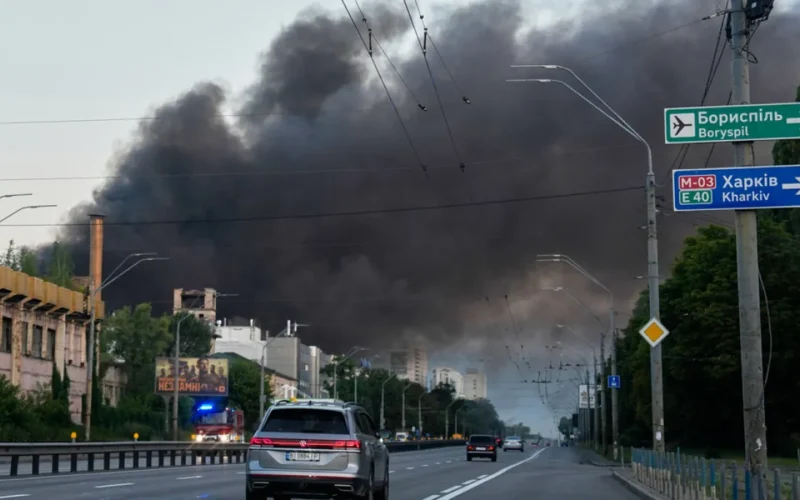 Kyiv Suffers Largest Ballistic Missile Barrage as Defenses Wane