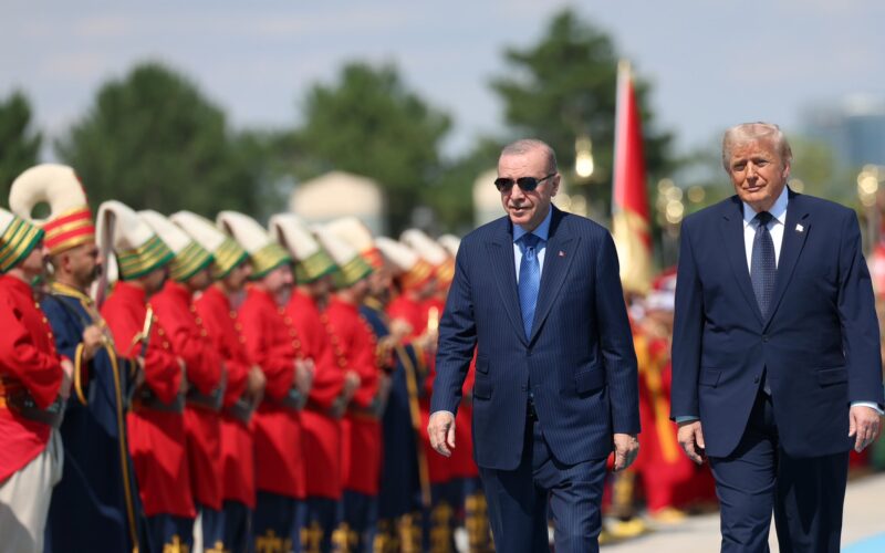 Trump Undecided on Turkey F-35 Sale as Erdoğan Dodges S-400 Query