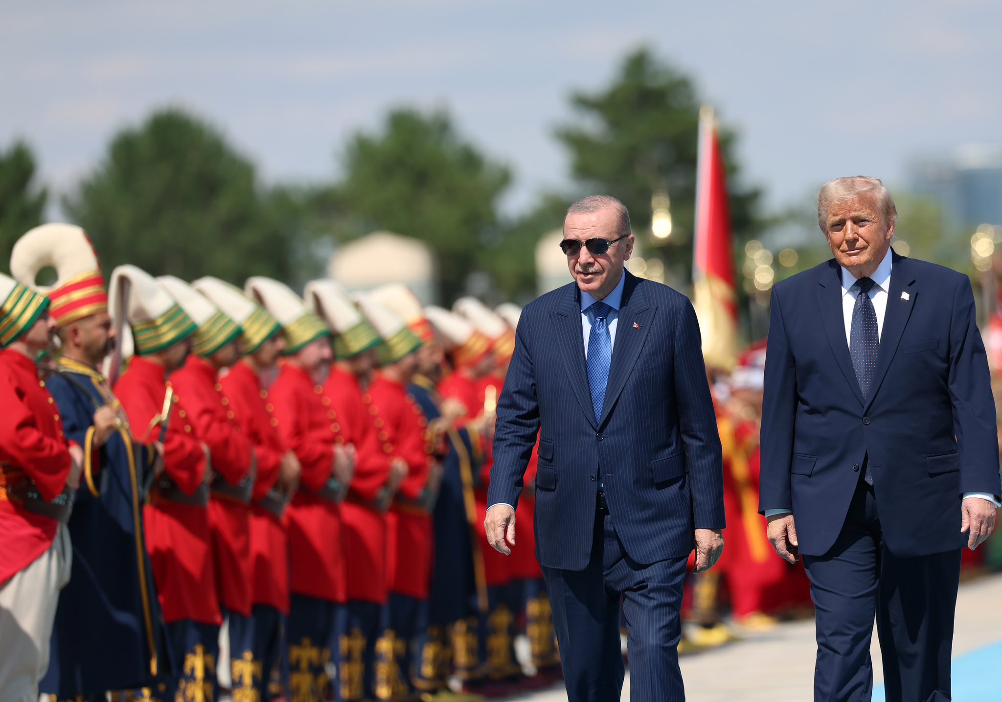 Trump Undecided on Turkey F-35 Sale as Erdoğan Dodges S-400 Query