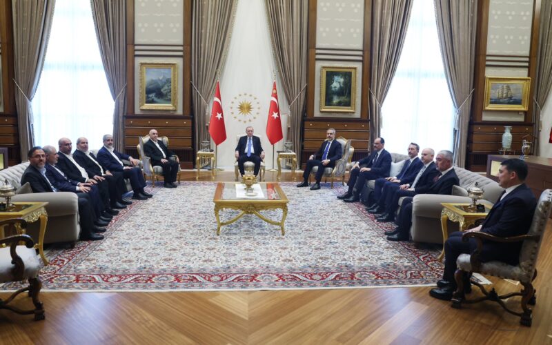 Hamas Moves Leadership Operations to Turkey, Eyes Syria Ties