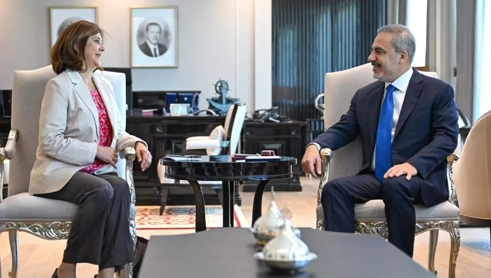 Holguín Makes Last-Ditch Push in Ankara Before Cyprus Talks