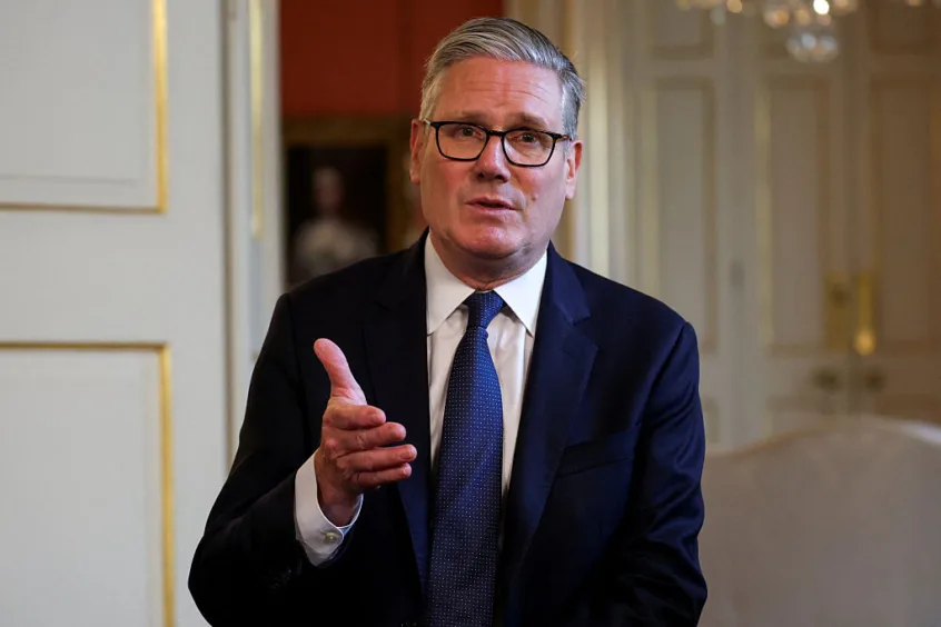 Sacked Foreign Office Chief Sues Starmer Over Vetting Row