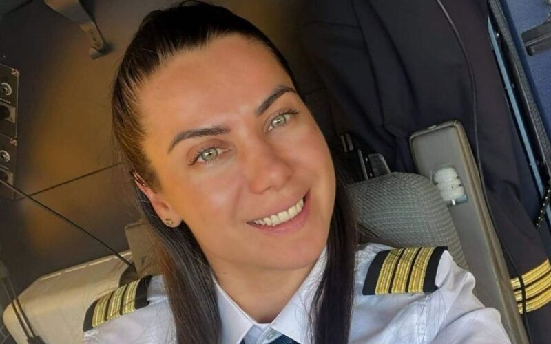 The pilot who quit Philosophy to “chase” the clouds