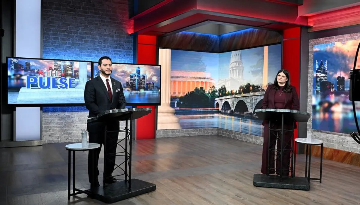 Is the nonsocialist Democratic establishment fooling itself?