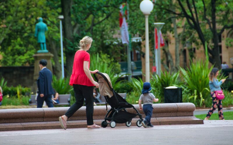 Spain’s Left Calls Aid to Pregnant Mothers Attack on Abortion
