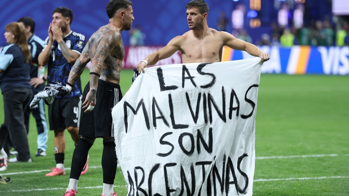 FIFA Charges Argentina Over Falklands Banner After England Win
