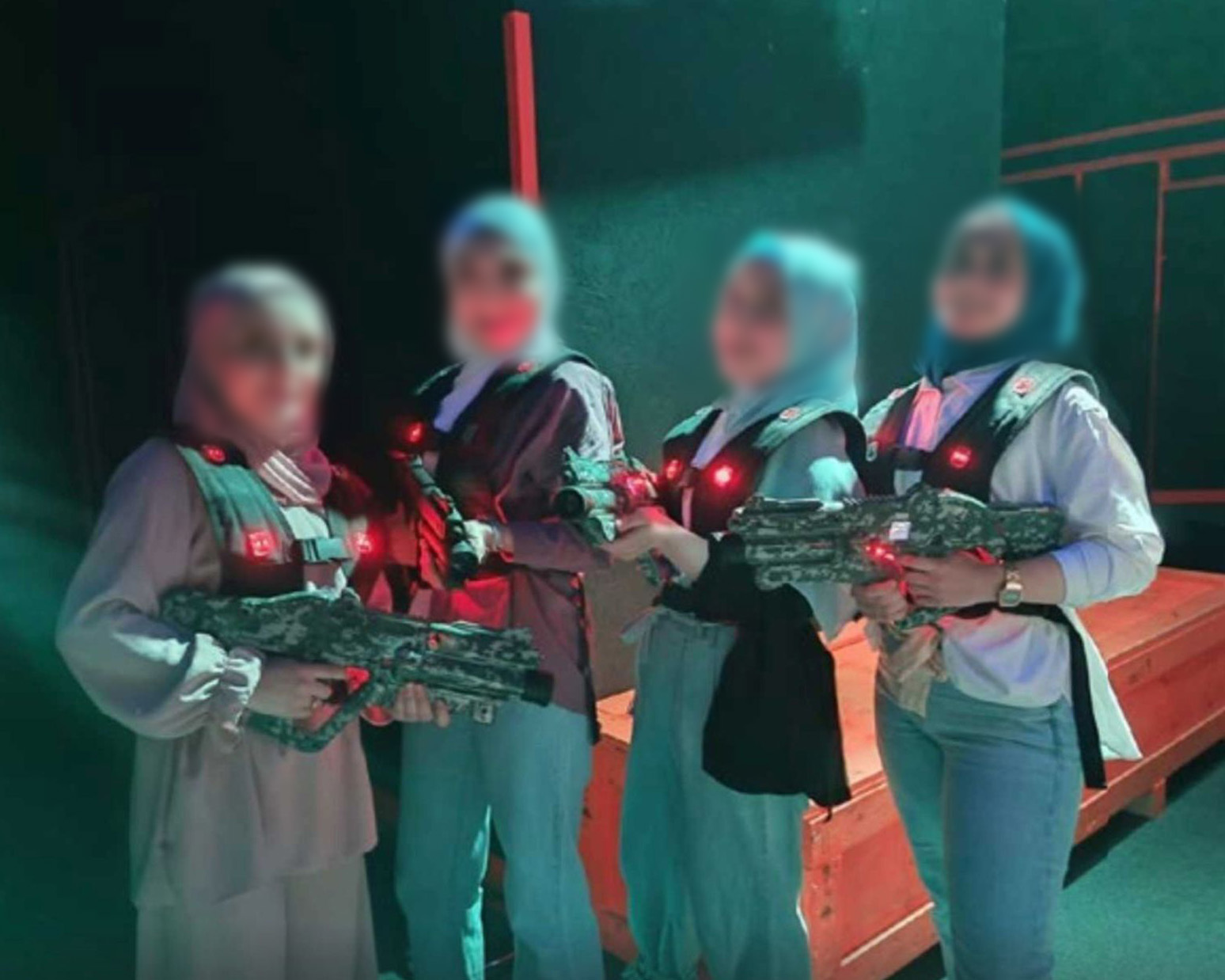 Die „geschlechterspezifische Arbeit“ bei „Gangway e.V.“ besteht unter anderem aus Lasertag-Veranstaltungen für muslimische Mädchen.