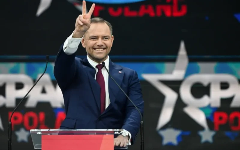 Polish Government Ties President Nawrocki to Crypto Scandal