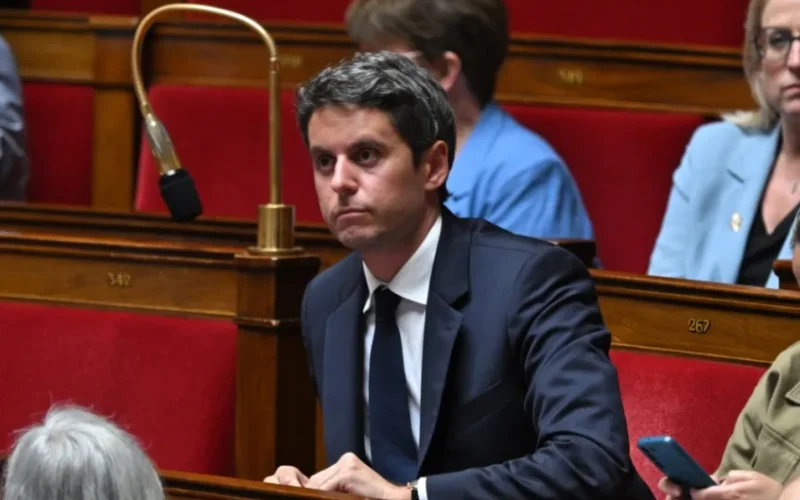 French Court Blocks Under-15 Social Media Ban, PM Wants Vote