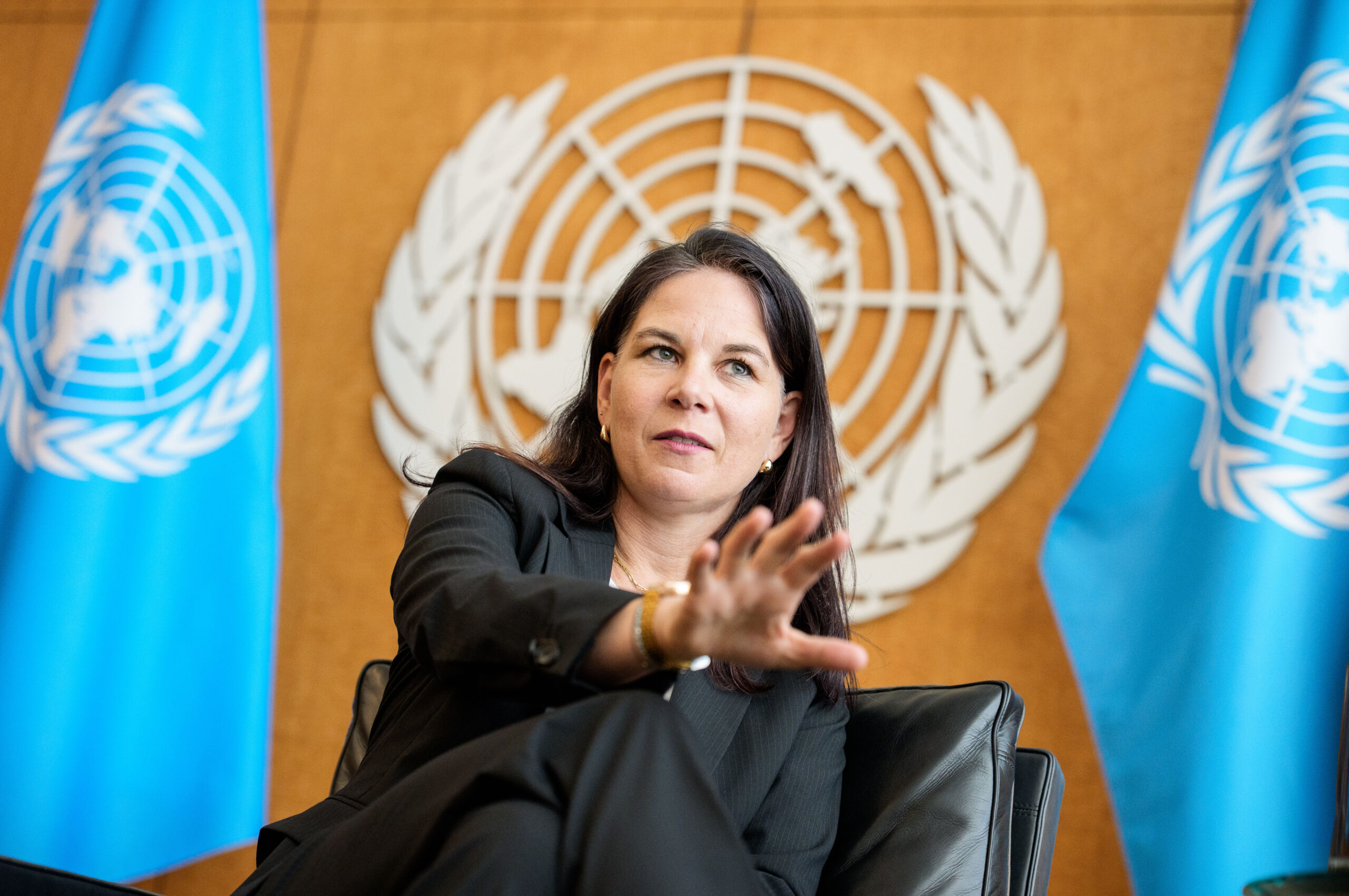 US and Russia Attack Baerbock as “Hypocritical” and “Irresponsible”