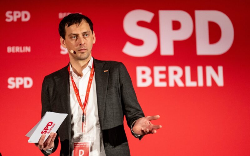 SPD Mayor Martin Hikel Promotes Islamist Infiltration in Neukölln