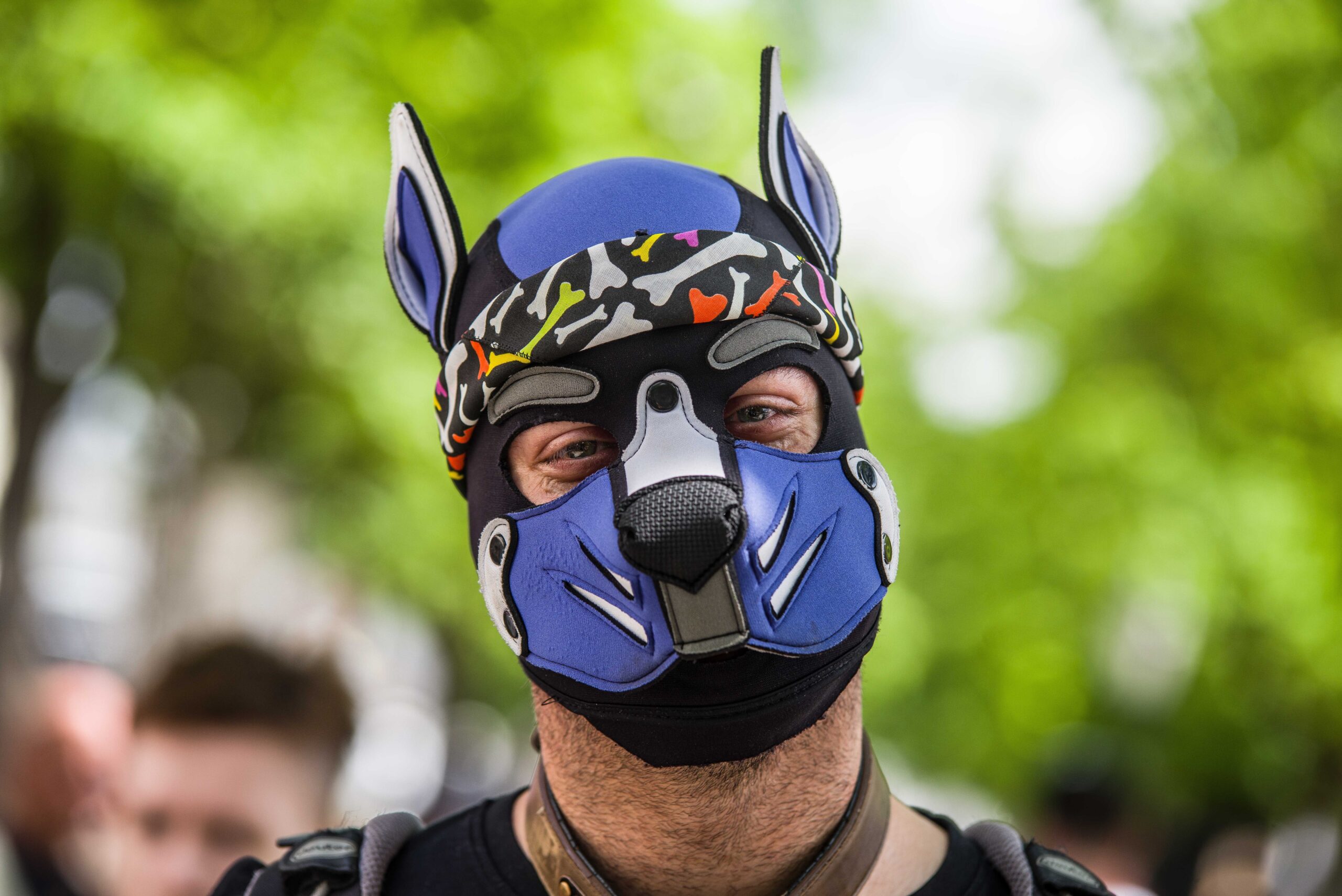 Menschen mit Hundemasken hat man beim CSD in München auch gesehen.