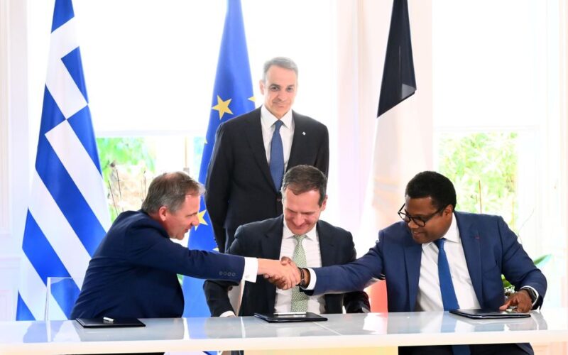 French Entry Opens Cable Path in Mediterranean Sea