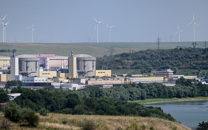 Romania Nuclear Plant Shuttered as Danube Levels Drop