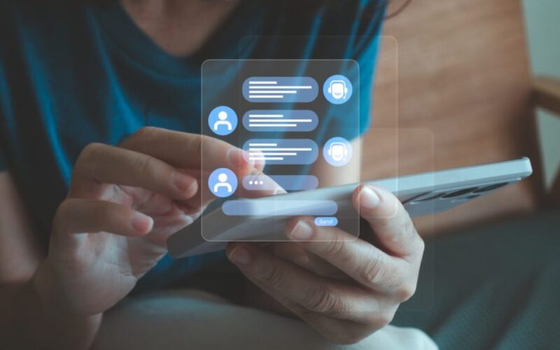 AI Bots Pose as Immigration Lawyers in Rising Scam Wave