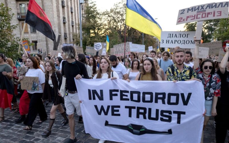 Ukraine Faces Calls for Wartime Elections