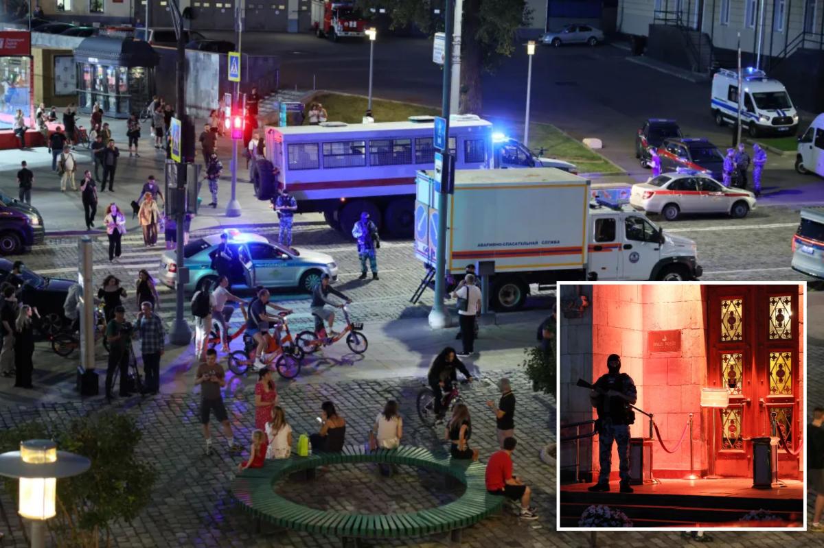 Woman’s Homemade Bomb Kills 3, Injures 21 Near Moscow Eatery