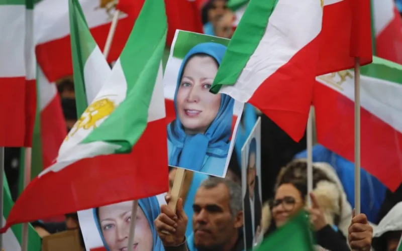 West Backs Iranian Opposition Group Shunned by Iranians