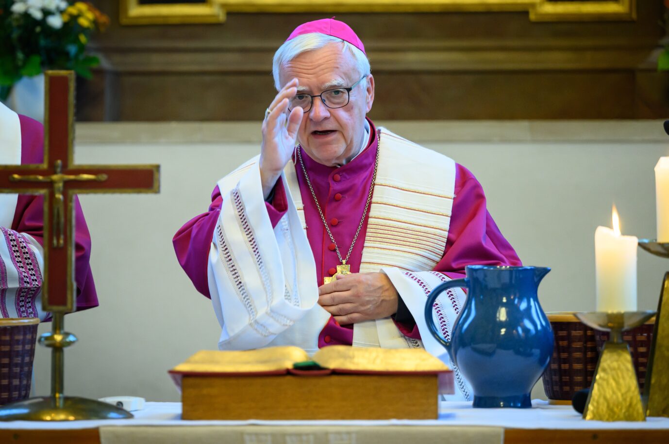 Archbishop Willing to Forgo Church Tax from AfD Voters