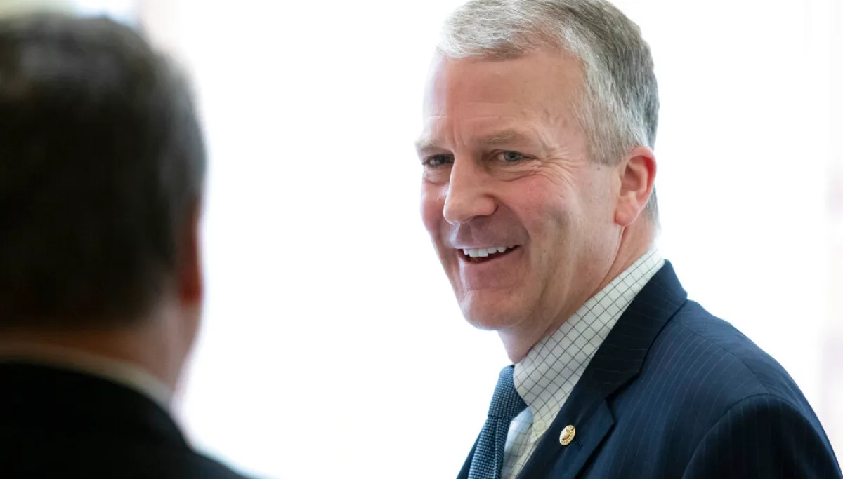 Trump to Campaign for Alaska’s Dan Sullivan, Slams Namesake