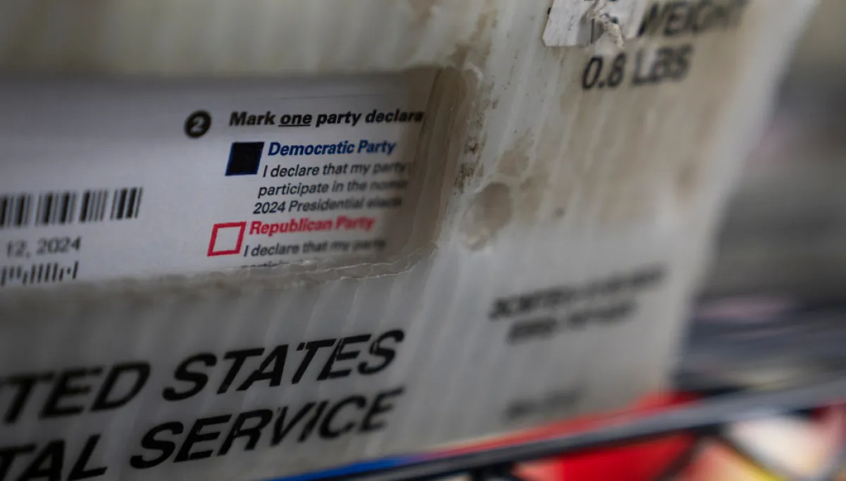 Trump Takes Mail-In Ballot Fight to Supreme Court Again