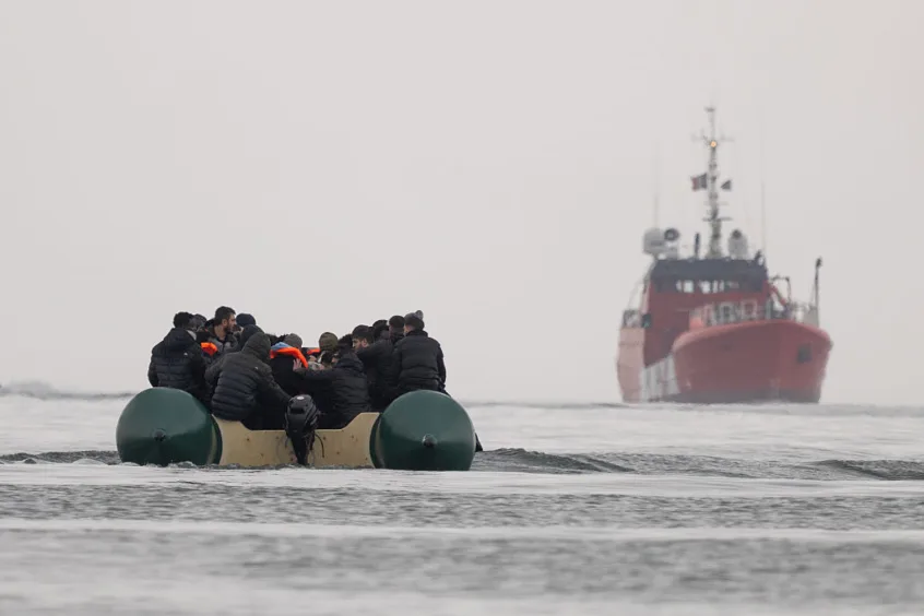 Channel Gangs Deploy Mega Dinghies as Boat Crackdown Bites
