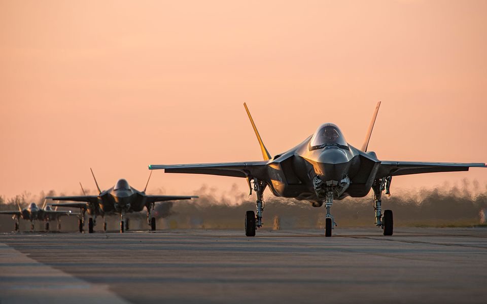 PM says legal obstacles block F-35 delivery to Turkey