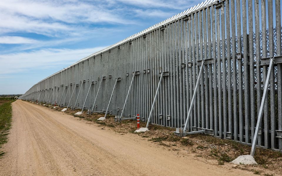 Turkey Slams Greece’s Extended Border Fence Along Evros River