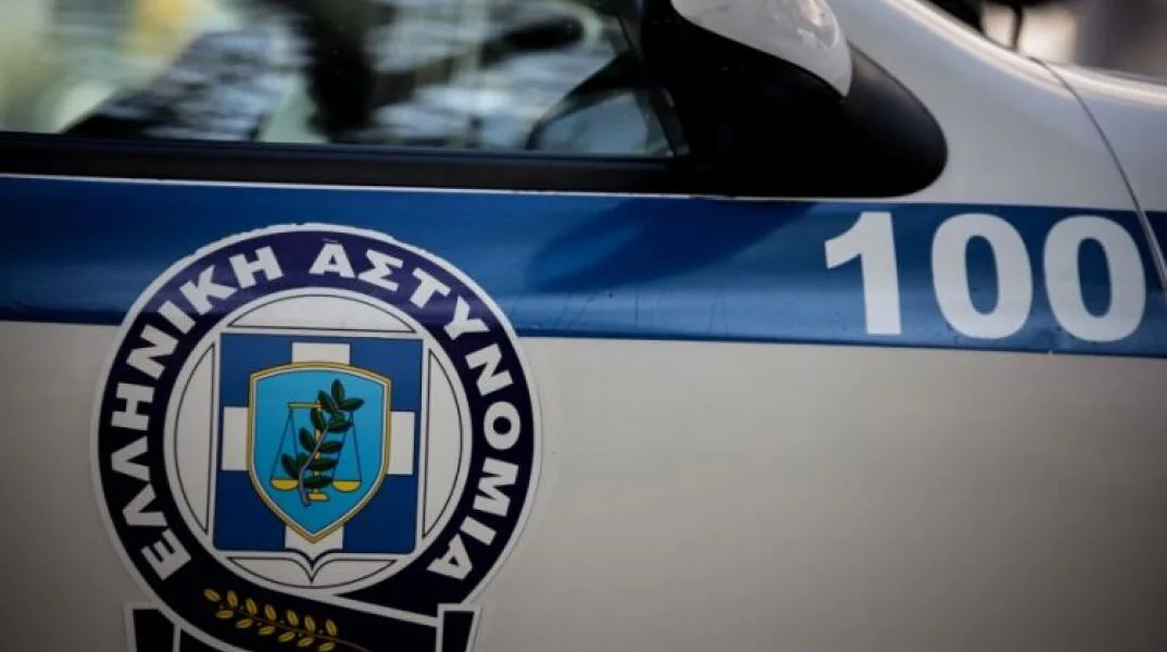 Horror in Kypseli: Albanian Breaks into Home and Assaults Disabled Woman While Mother Is Away