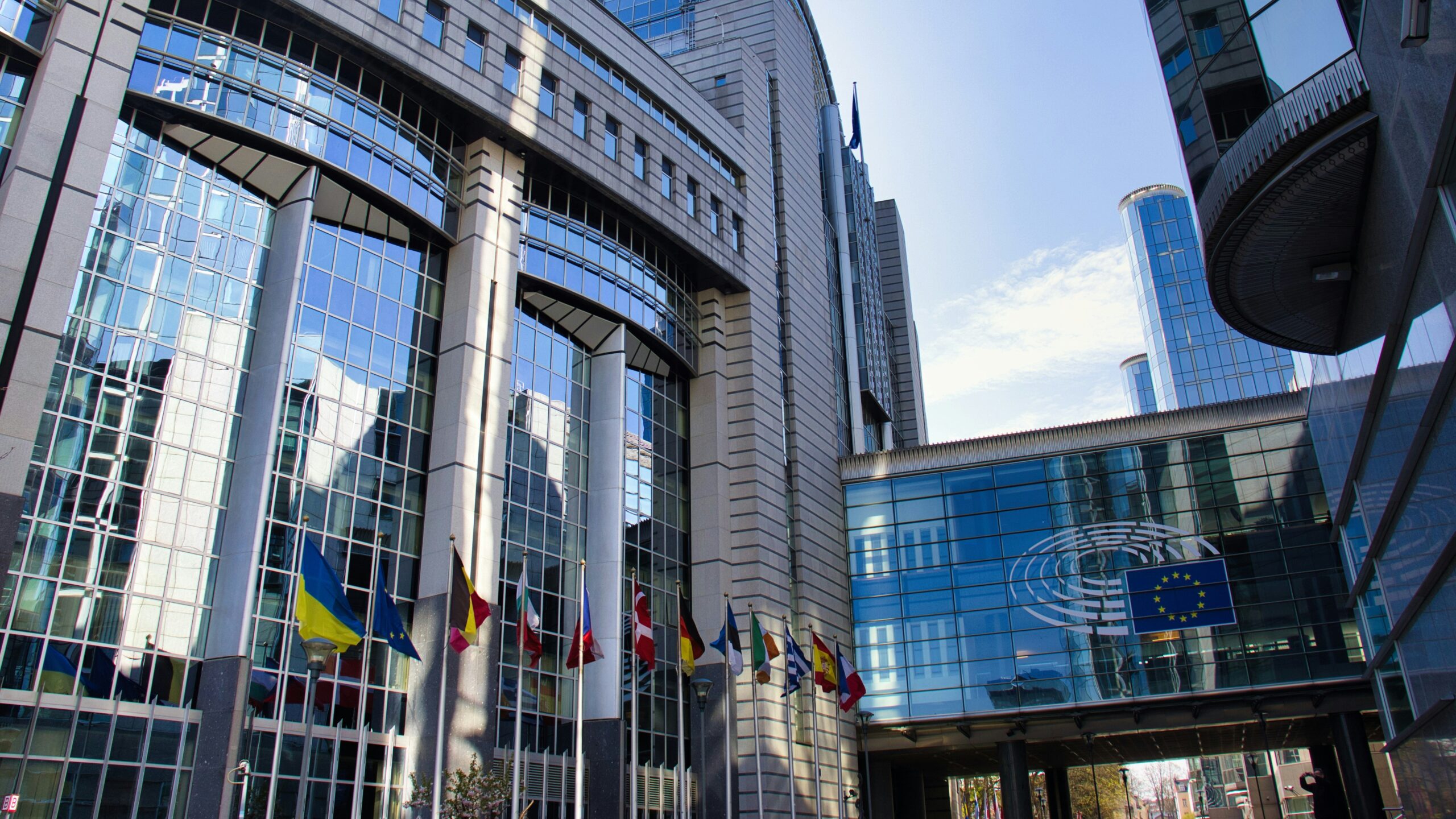 EU Tightens Corruption Penalties Amid Steps Toward Justice Unity