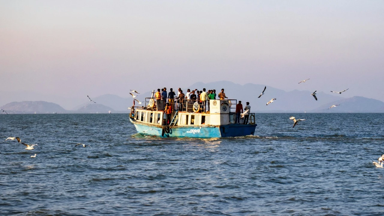 Illegal Immigrants Flood South of Crete Since Easter – Nearly 260 in 30 Hours