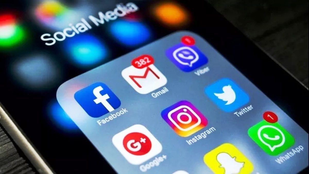 Cyprus Blocks Social Media for Children Under 15