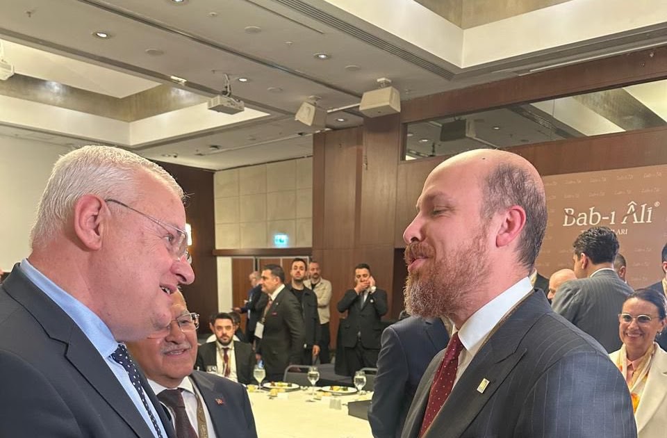Two Turkeys, One Frame, and the Unwanted İlhan