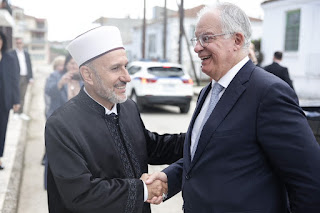 ΠτΔ: Μήνυμα ενότητας από τον Έβρο και απάντηση στις ερμηνείες περί «Δυτικής Θράκης» ΠτΔ: Μήνυμα ενότητας από τον Έβρο και απάντηση στις ερμηνείες περί «Δυτικής Θράκης» | NEWSFIRE.GR